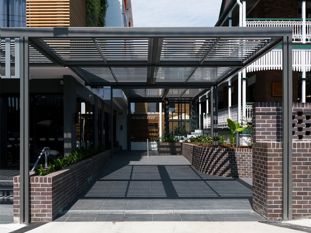 Metal Extension Lobby Canopy